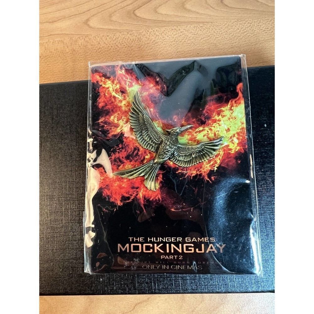 The Hunger Games Mockingjay Part 2 Badge Pin Loot Crate (Sealed)